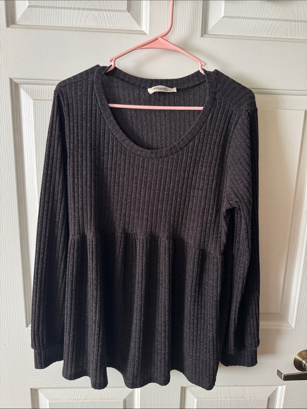 Haptics Ribbed Scoop Neck Charcoal Sweater Large